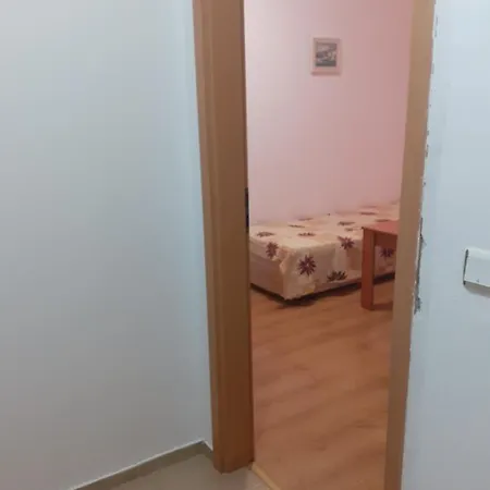 Appartement полюси 1 *