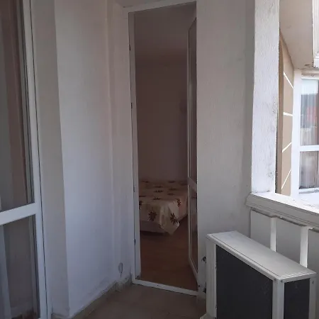 Apartment полюси 1